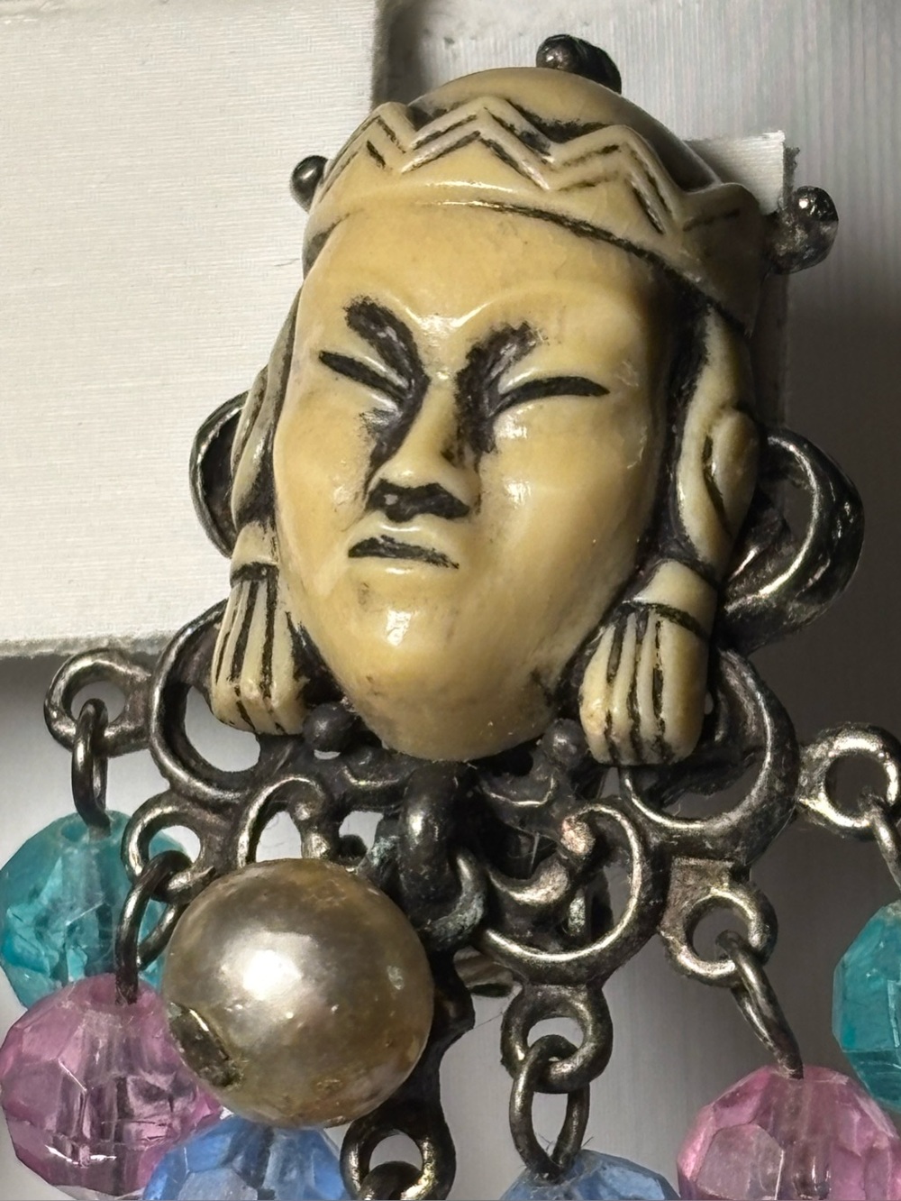 Signed Selro Asian Princess Face Clip Earrings Dangle 1.5” Vintage - Picture 4 of 8